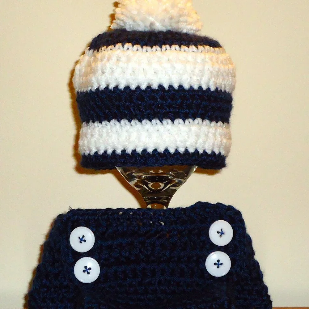 Crocheted Nautical bloomers with ruffle